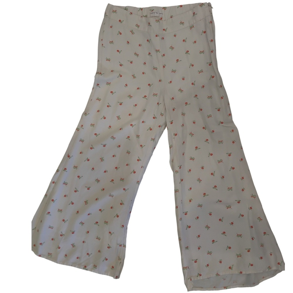 Feather Bone Anthropologie Ivory Cherry Print Wide‎ Leg Pants 
Fruit Pattern-0